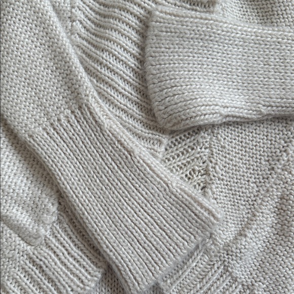 Eris Knit Cozy Cream Sweater Medium Wool Blend - Picture 3 of 8